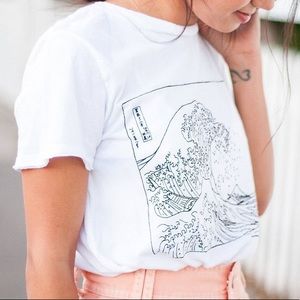 Urban Outfitters Great Wave Graphic Tee Crop Top (white)